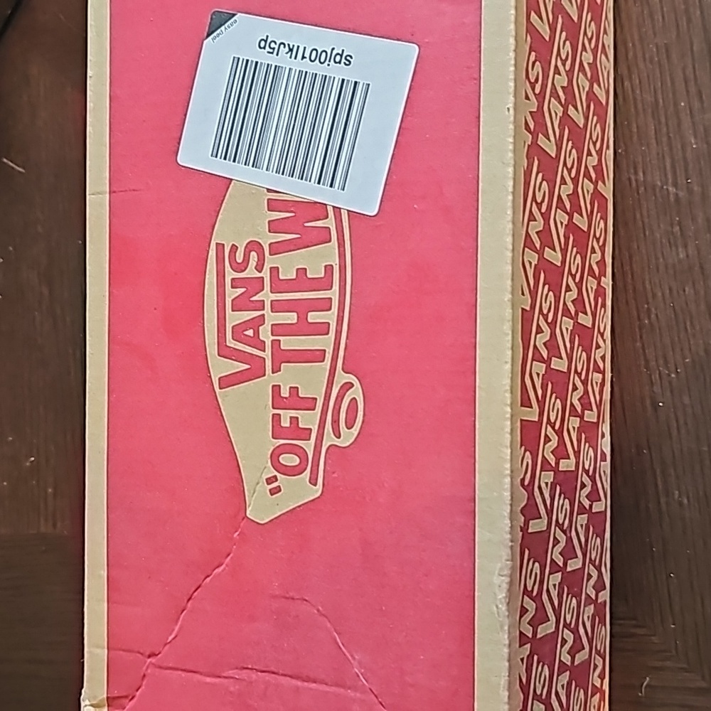 Vans - Picture 3 of 3
